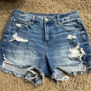 American Eagle 🦅 CURVY Midi Jean shorts!